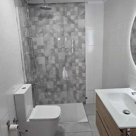 Juan De Encina, Playa O Montana * Colindres