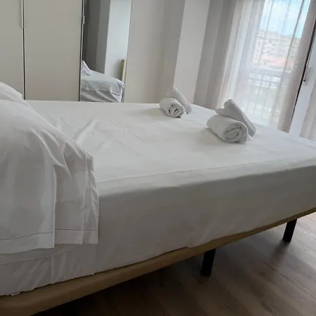 Apartment R2r Juan De Encina, Playa O Montana C08a03