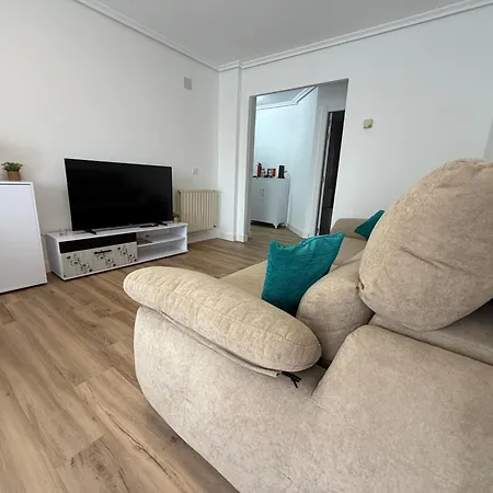 Apartment R2r Juan De Encina, Playa O Montana C08a03 *
