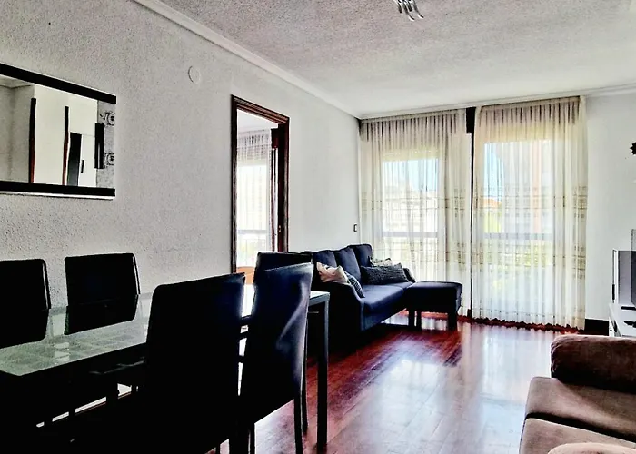 Juan De Encina, Playa O Montana Appartement *