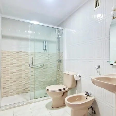 شقة Juan De Encina, Playa O Montana *