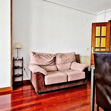 Juan De Encina, Playa O Montana *